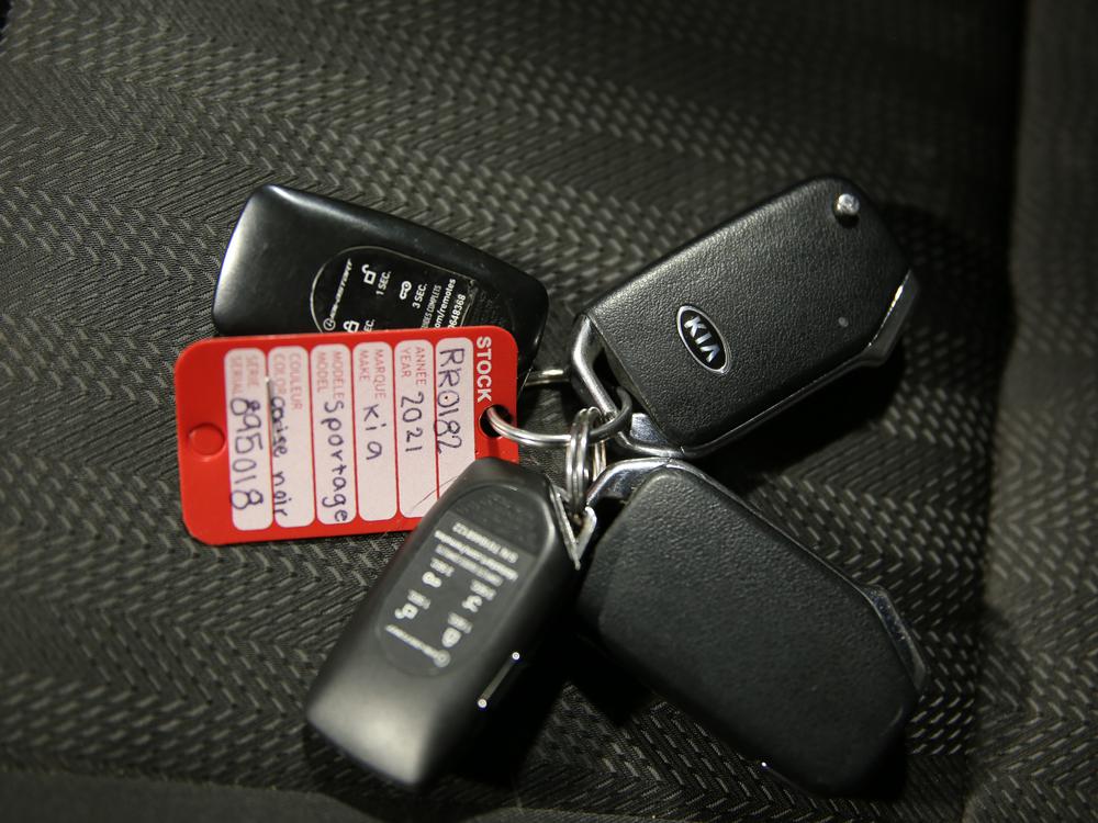 Kia Sportage LX 2021 d&rsquo;occasion à vendre - 33