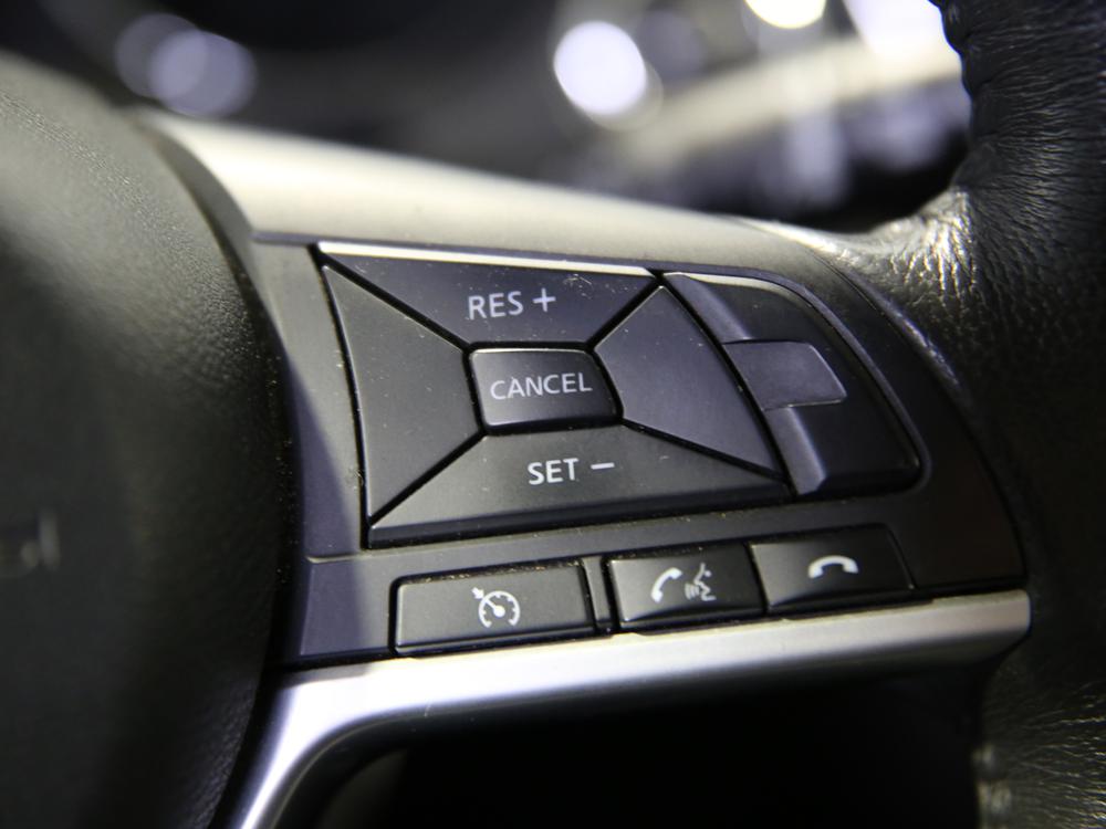 Nissan Rogue SV 2017 d&rsquo;occasion à vendre - 19