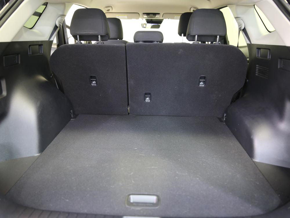 Kia Sportage LX 2023 d&rsquo;occasion à vendre - 32