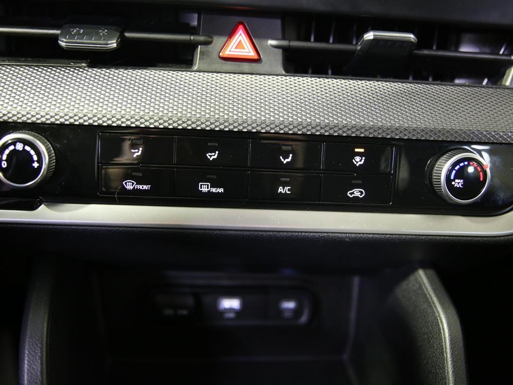 Kia Sportage LX 2023 d&rsquo;occasion à vendre - 24