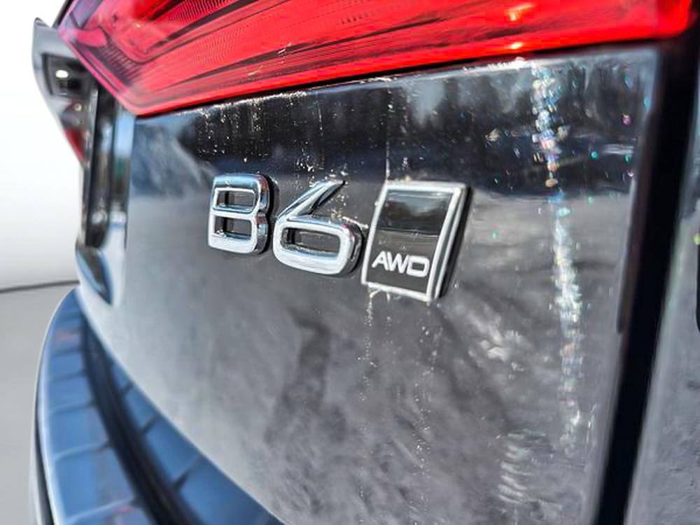 Volvo XC60 B6 PLUS AWD 2023 d&rsquo;occasion à vendre - 11