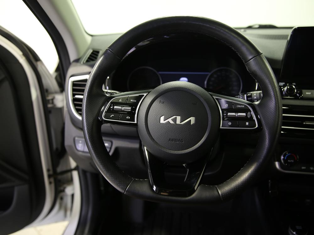 Kia Seltos SX 2022 d&rsquo;occasion à vendre - 19