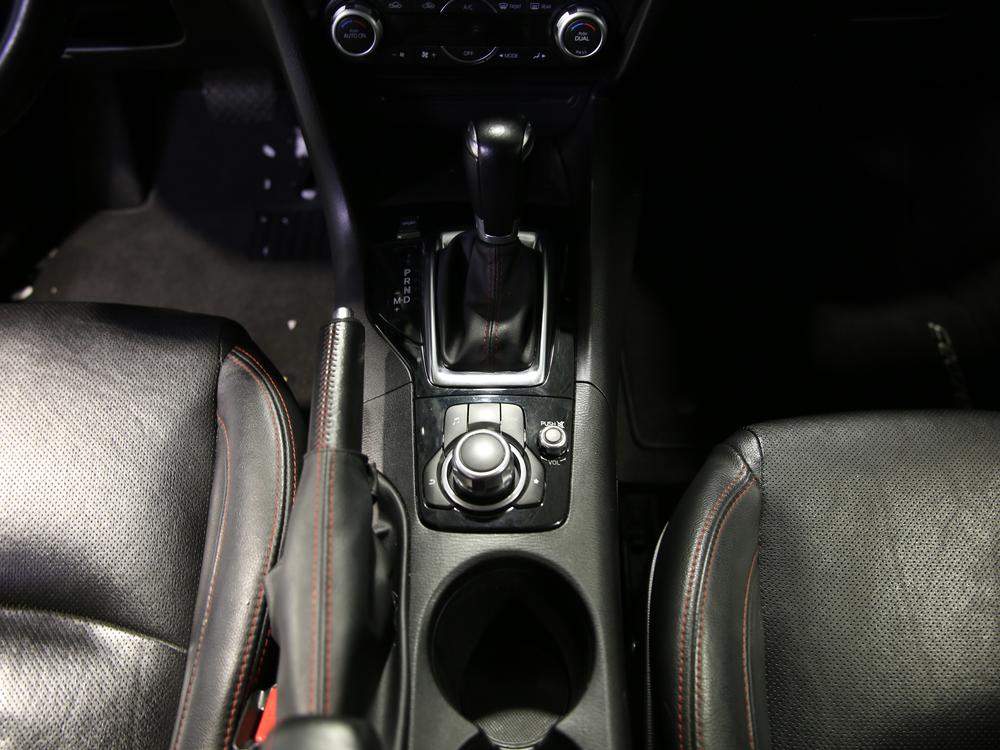 Mazda Mazda3 GT 2015 d&rsquo;occasion à vendre - 32