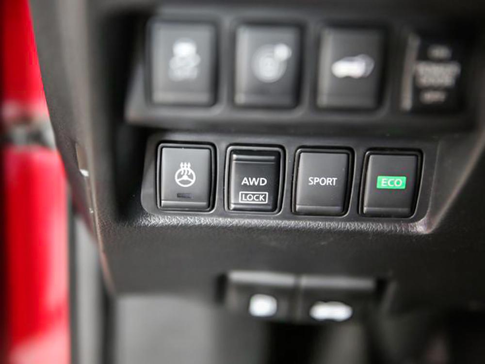 Nissan Rogue SV 2017 d&rsquo;occasion à vendre - 23