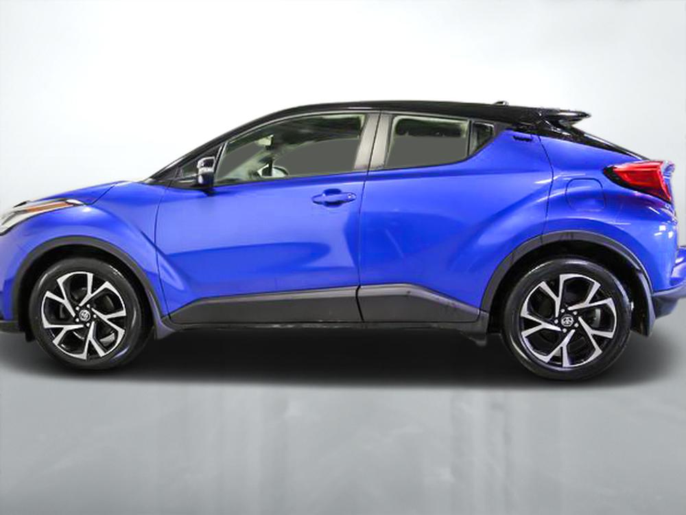Toyota C-HR LE 2022 d&rsquo;occasion à vendre - 7