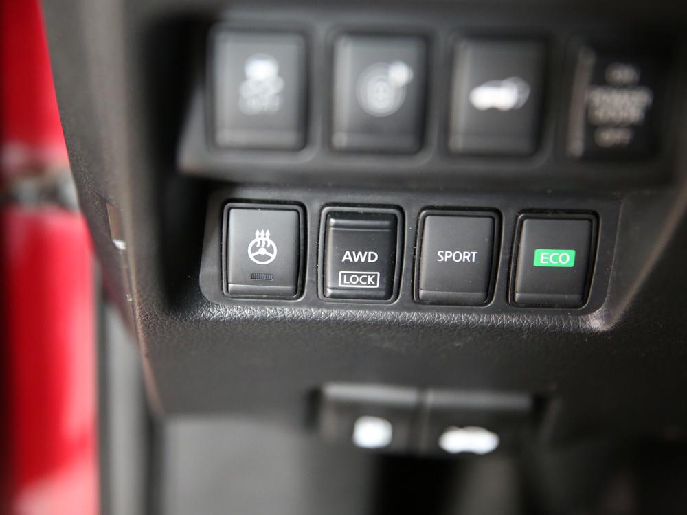 Nissan Rogue SV 2017 d&rsquo;occasion à vendre - 23