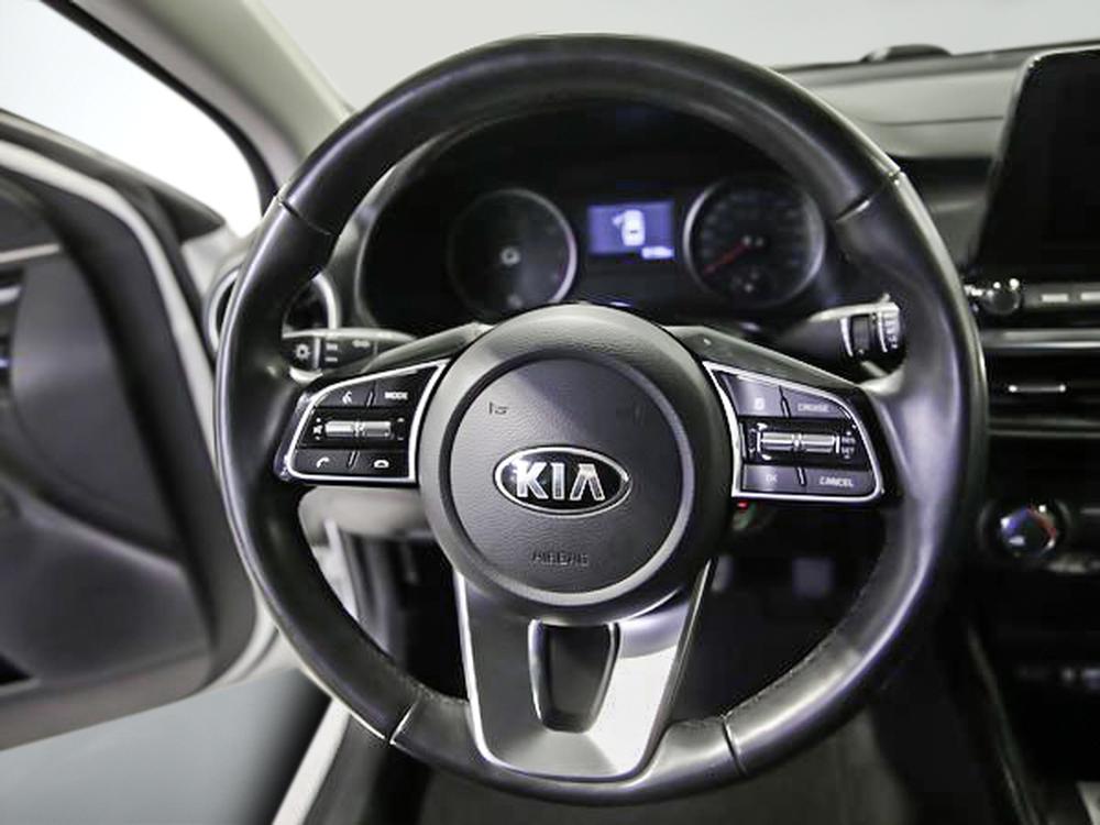 Kia Forte EX 2020 d&rsquo;occasion à vendre - 16