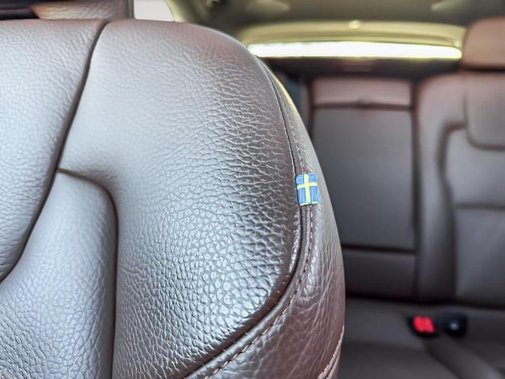 Volvo XC60 B6 PLUS AWD 2023 d&rsquo;occasion à vendre - 13