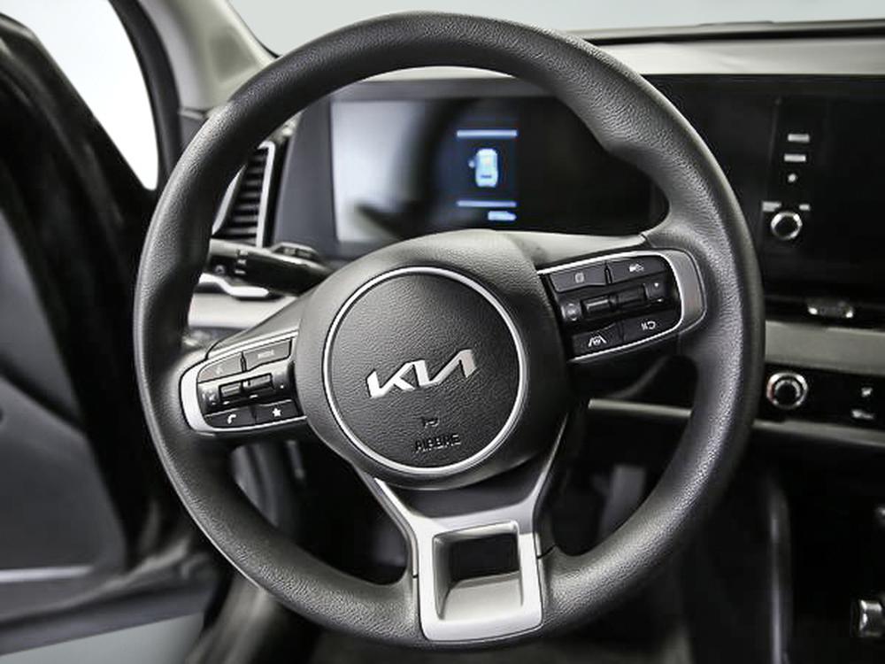 Kia Sportage LX 2023 d&rsquo;occasion à vendre - 16