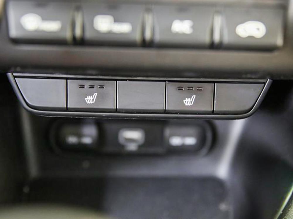 Kia Sportage LX 2022 d&rsquo;occasion à vendre - 27