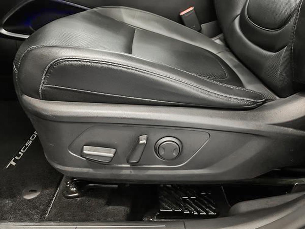 Hyundai Tucson hybride Luxury AWD 2023 d&rsquo;occasion à vendre - 14