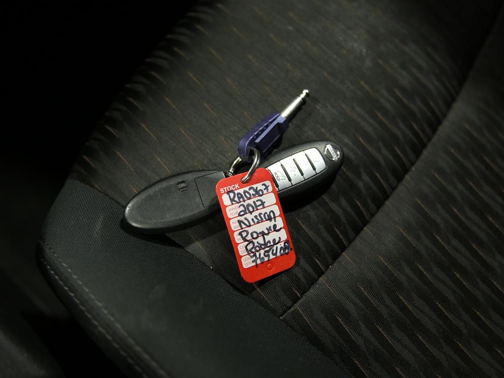 Nissan Rogue SV 2017 d&rsquo;occasion à vendre - 35