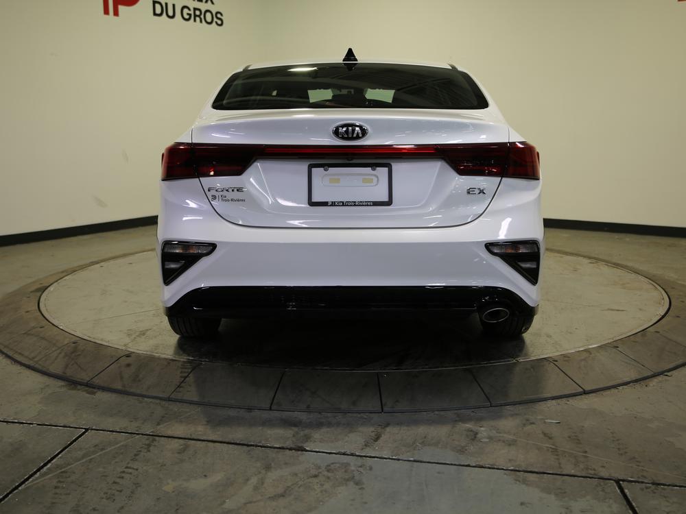 Kia Forte EX 2020 d&rsquo;occasion à vendre - 4