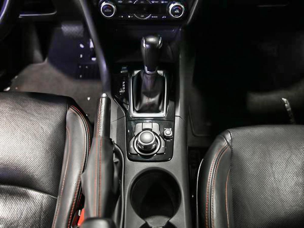 Mazda Mazda3 GT 2015 d&rsquo;occasion à vendre - 32