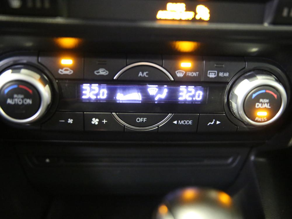 Mazda Mazda3 GT 2015 d&rsquo;occasion à vendre - 31