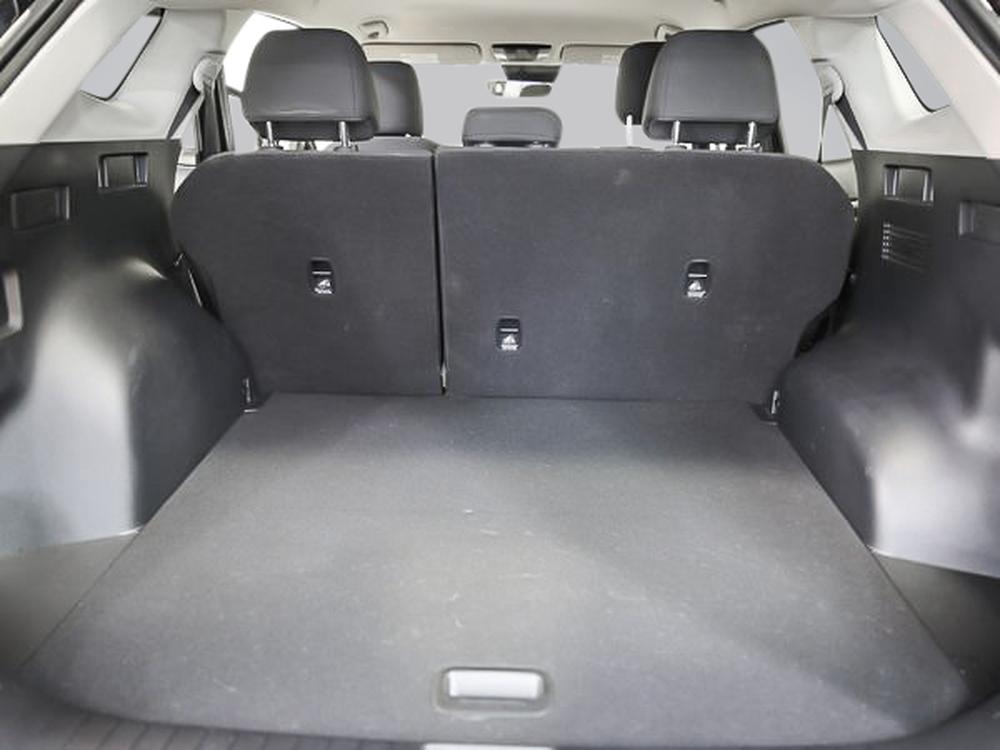 Kia Sportage LX 2023 d&rsquo;occasion à vendre - 32