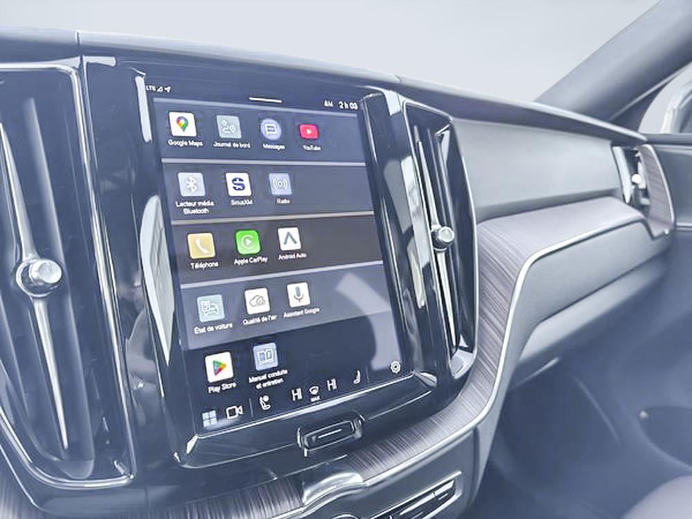 Volvo XC60 B6 PLUS AWD 2023 d&rsquo;occasion à vendre - 18