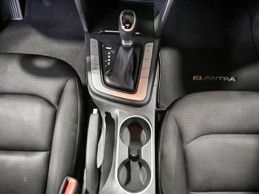 Hyundai Elantra GL 2018 d&rsquo;occasion à vendre - 28