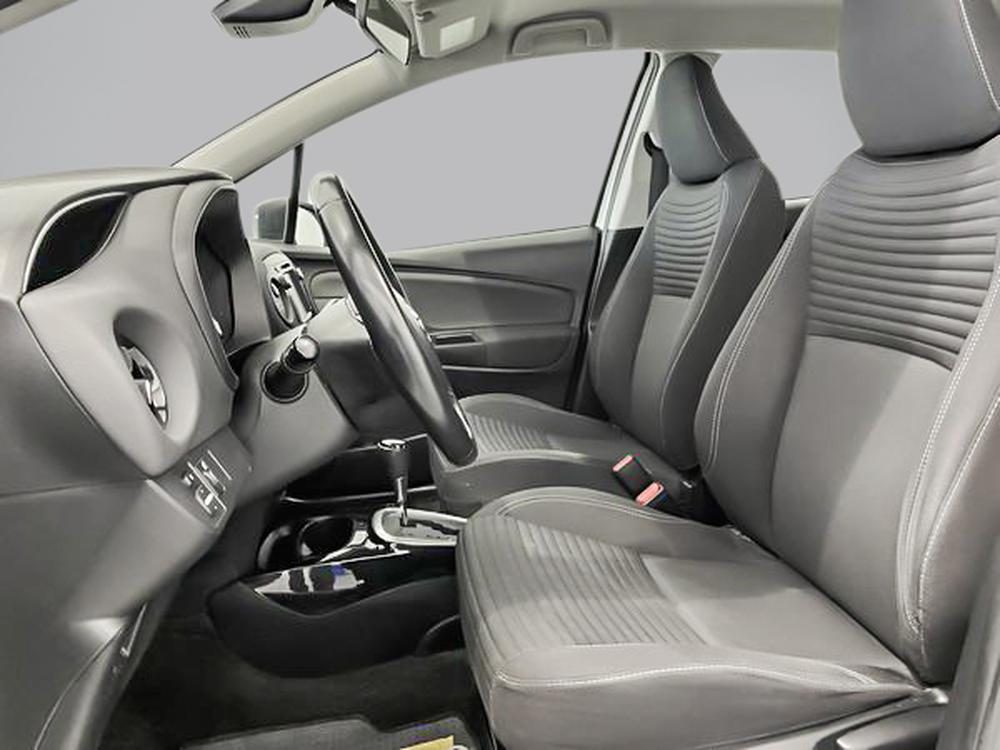 Toyota Yaris Hatchback SE / Toit noir 2018 d&rsquo;occasion à vendre - 12