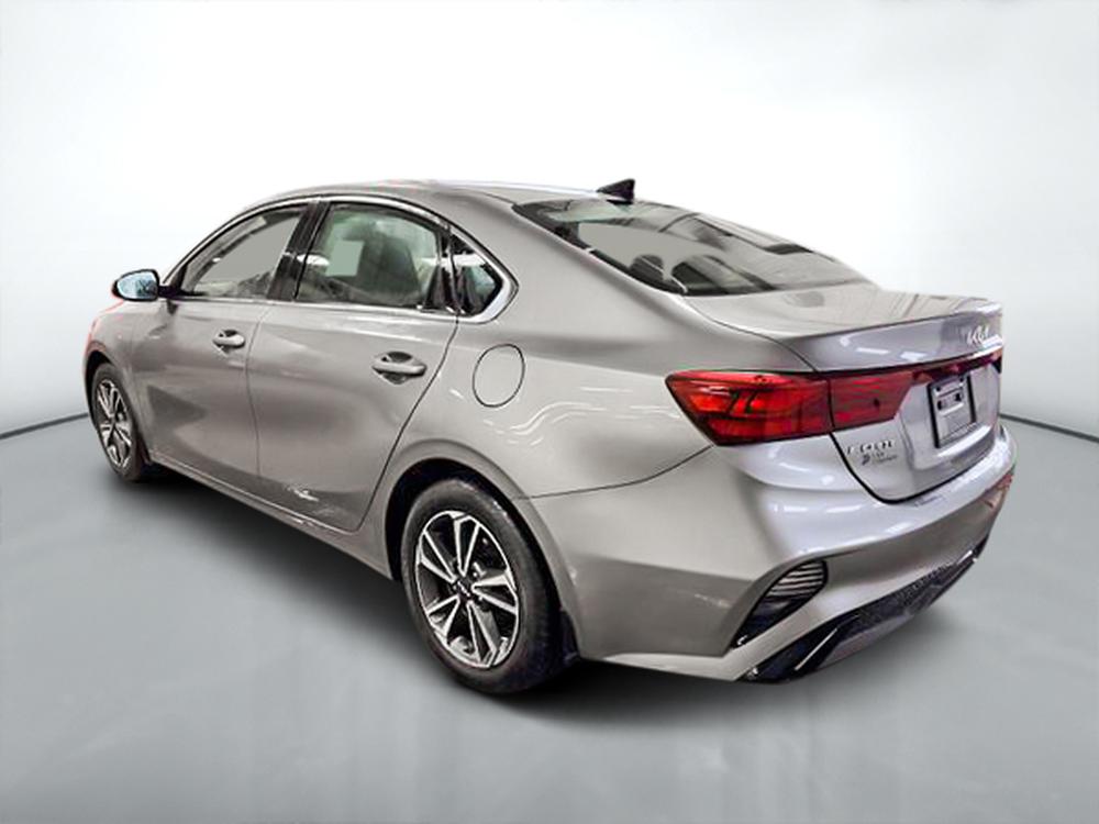 Kia Forte EX 2022 d&rsquo;occasion à vendre - 6