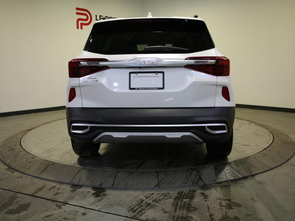Kia Seltos SX 2022 d&rsquo;occasion à vendre - 4