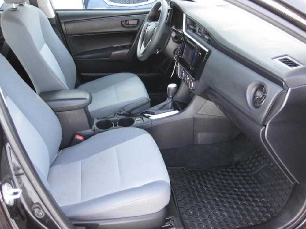 Toyota Corolla LE 2017 d&rsquo;occasion à vendre - 24