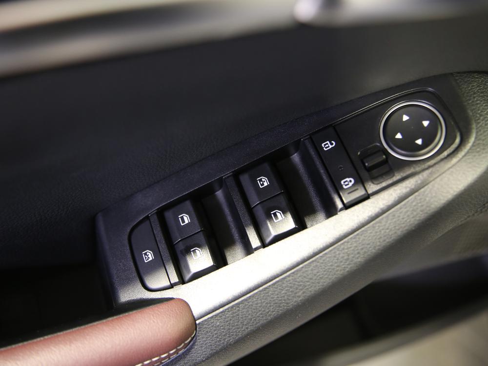 Kia Seltos SX 2022 d&rsquo;occasion à vendre - 16