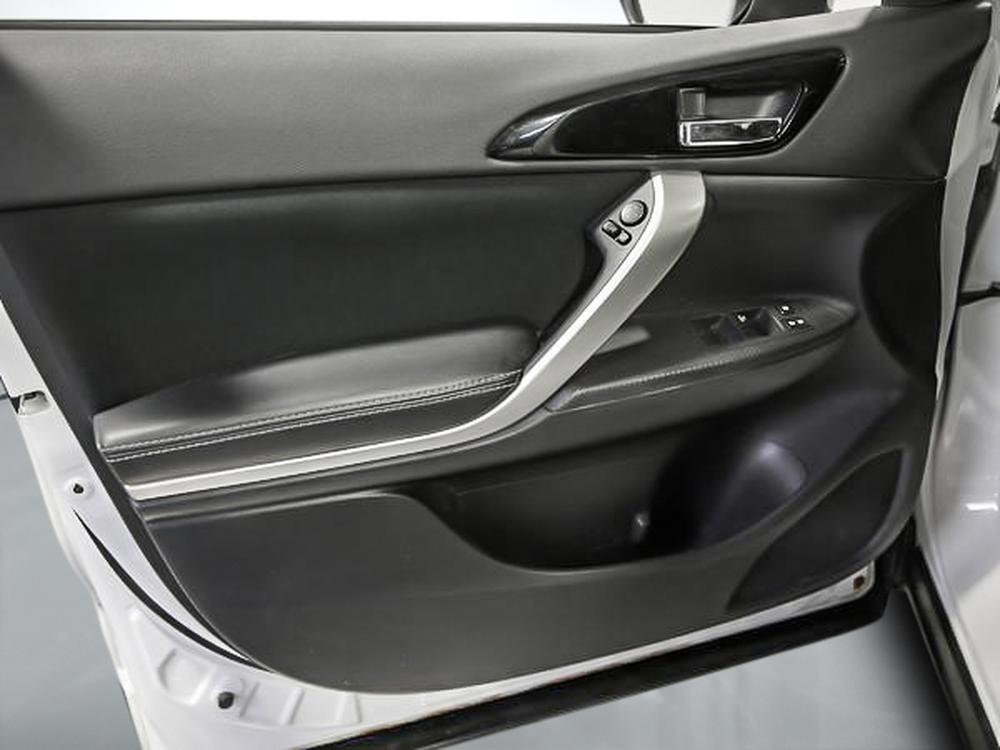 Mitsubishi Eclipse Cross ES 2019 d&rsquo;occasion à vendre - 13