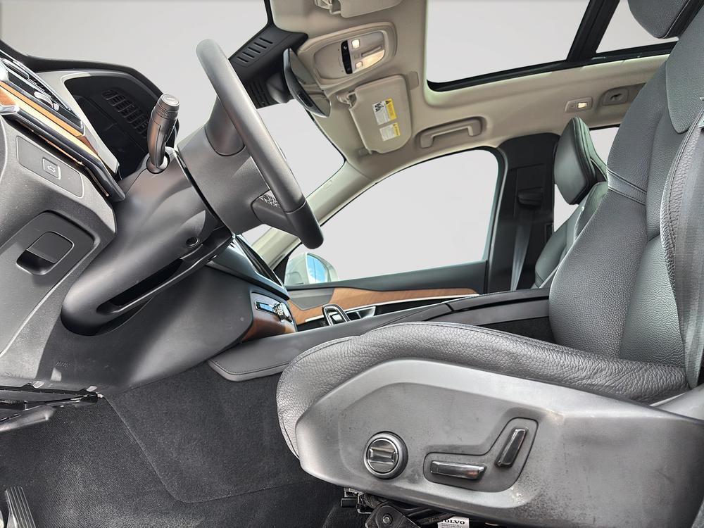 Volvo XC90 2024 Graphite usage à vendre Volvo XC90 2024 Graphite usage à vendre