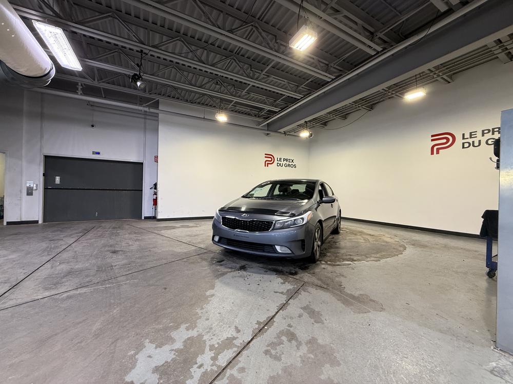 Kia Forte LX 2018 d&rsquo;occasion à vendre - 8