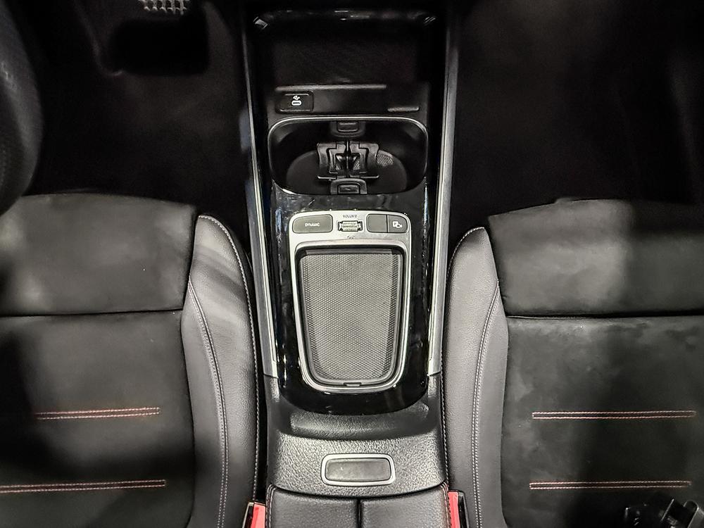 Mercedes-Benz GLA GLA 250 4MATIC 2025 d&rsquo;occasion à vendre - 31