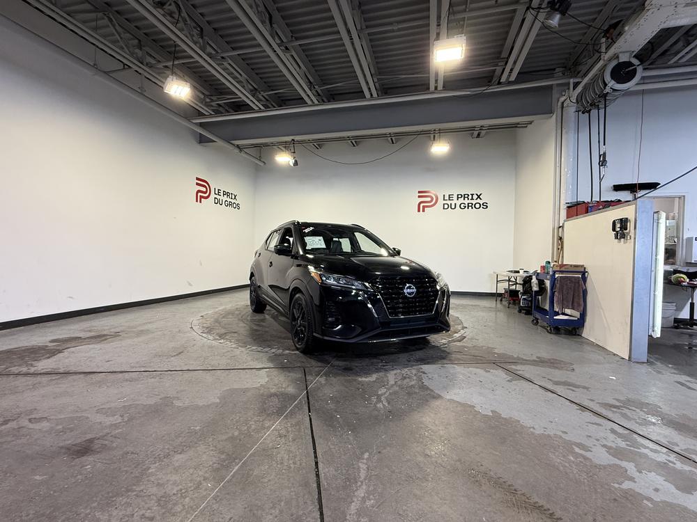 Nissan Kicks SR
