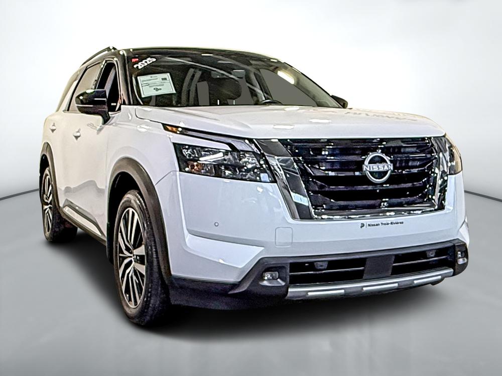 Nissan Pathfinder Platinum
