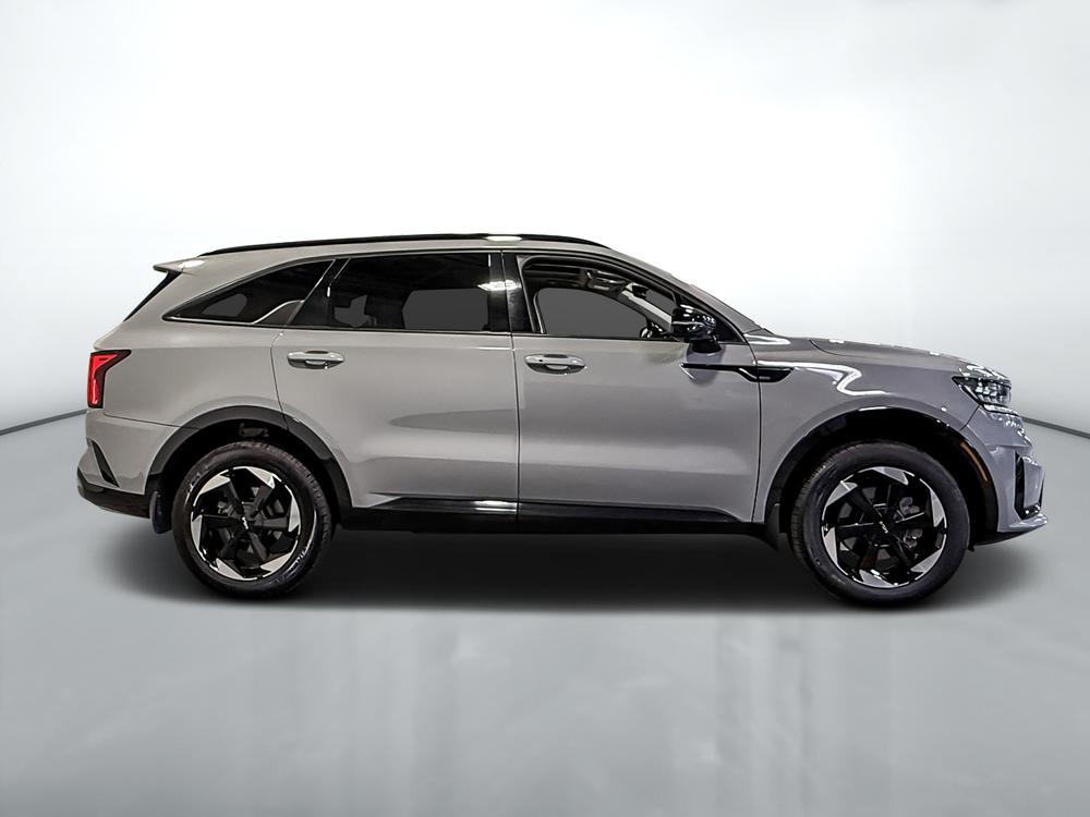 Kia Sorento SX 2023 d&rsquo;occasion à vendre - 2