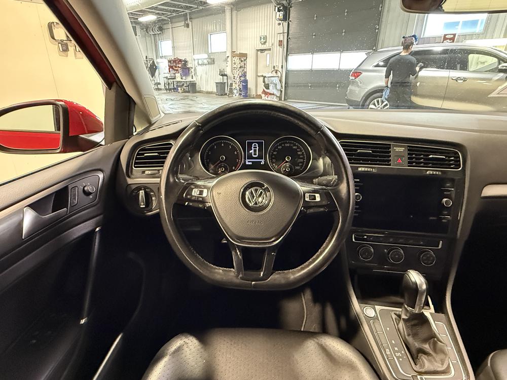 Volkswagen Golf SportWagen 2018 Rouge usage à vendre Volkswagen Golf SportWagen 2018 Rouge usage à vendre