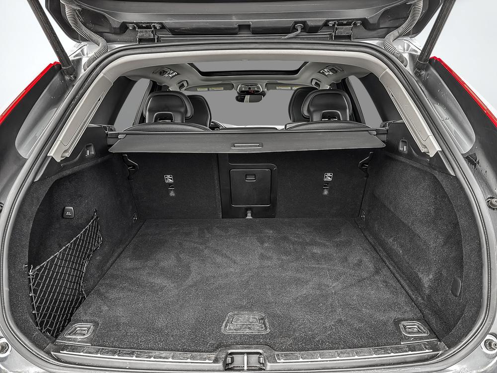 Volvo XC60 T6 MOMENTUM AWD 2019 d&rsquo;occasion à vendre - 17