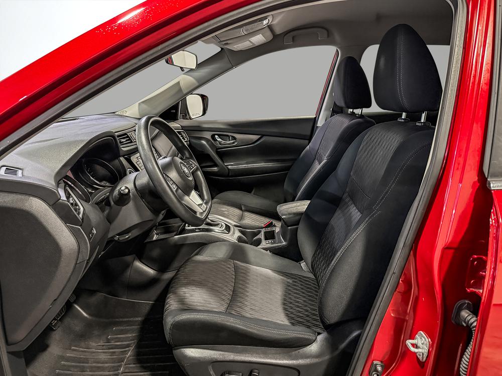 Nissan Rogue sv 2019 d&rsquo;occasion à vendre - 17