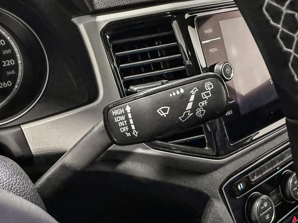 Volkswagen Atlas Cross Sport Sport 2021 d&rsquo;occasion à vendre - 24