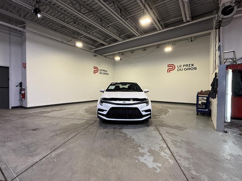 Toyota Corolla SE 2023 d&rsquo;occasion à vendre - 9