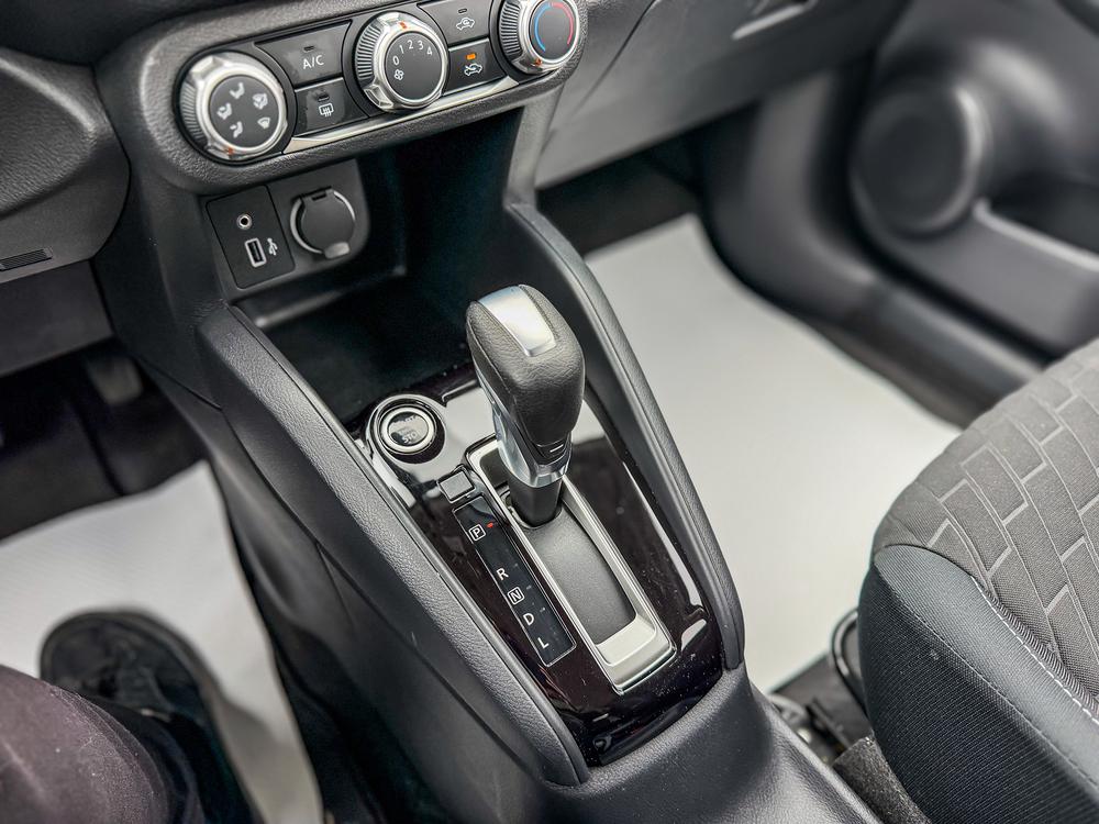 Nissan Kicks 2021 Noir usage à vendre Nissan Kicks 2021 Noir usage à vendre