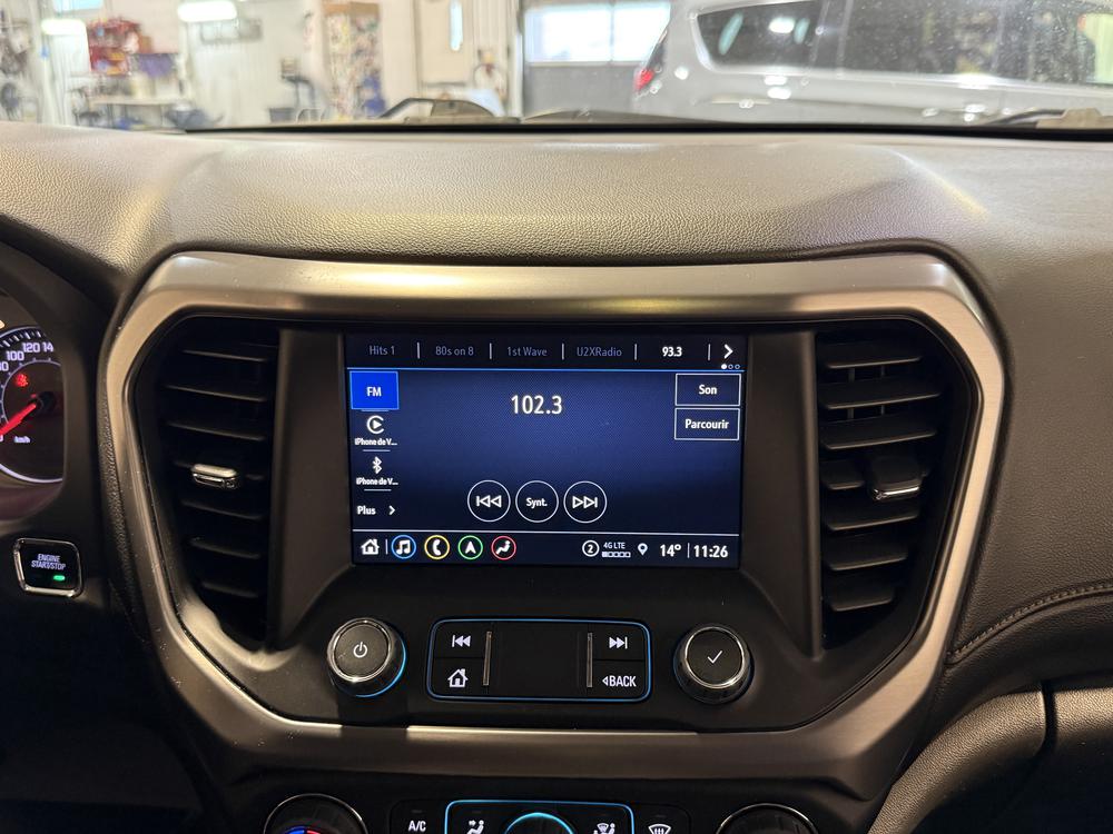 GMC Acadia AT4 2023 d&rsquo;occasion à vendre - 27