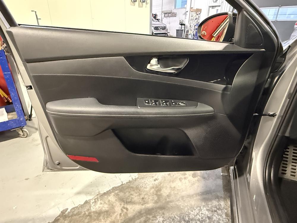 Kia Forte GT-LINE 2023 d&rsquo;occasion à vendre - 14