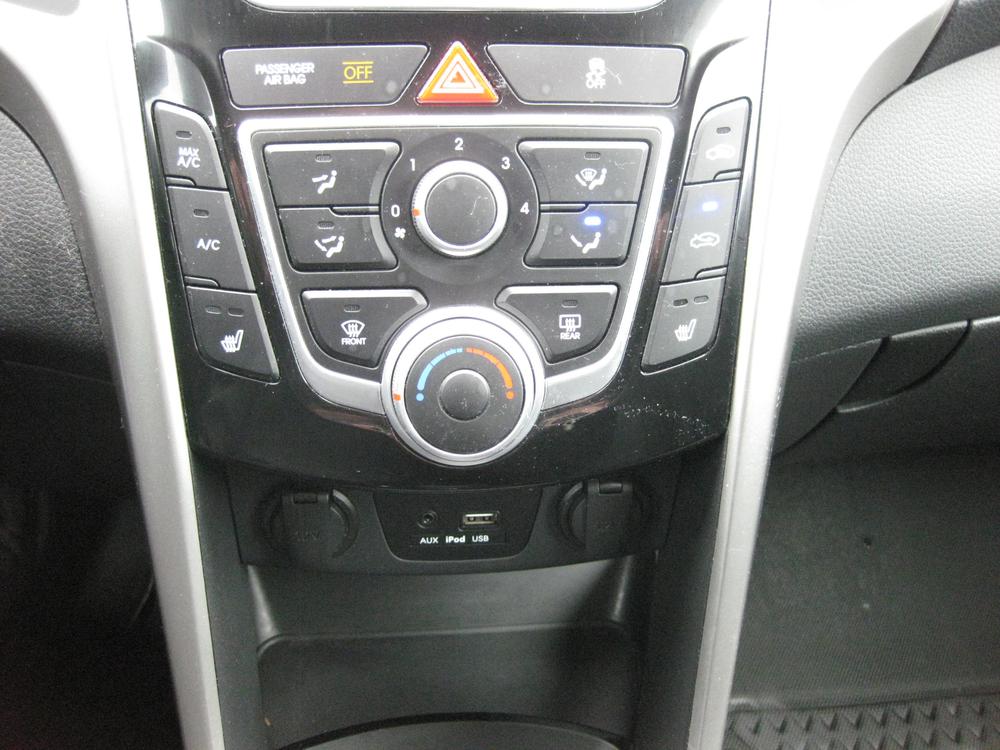 Hyundai Elantra GT GL 2017 d&rsquo;occasion à vendre - 19