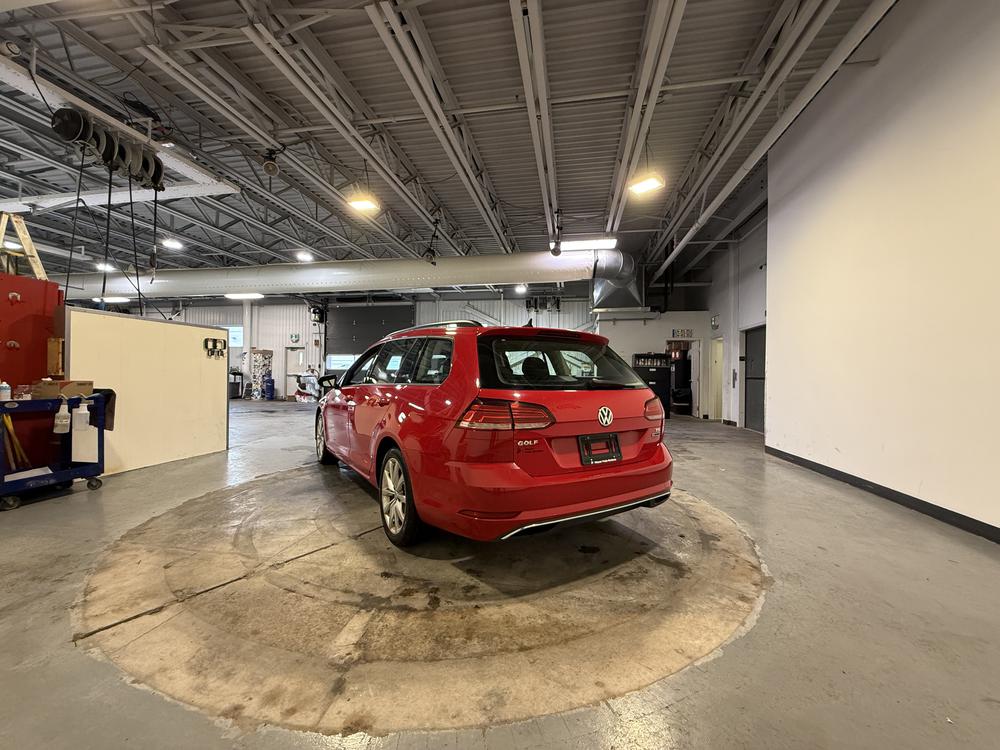 Volkswagen Golf SportWagen 2018 Rouge usage à vendre Volkswagen Golf SportWagen 2018 Rouge usage à vendre