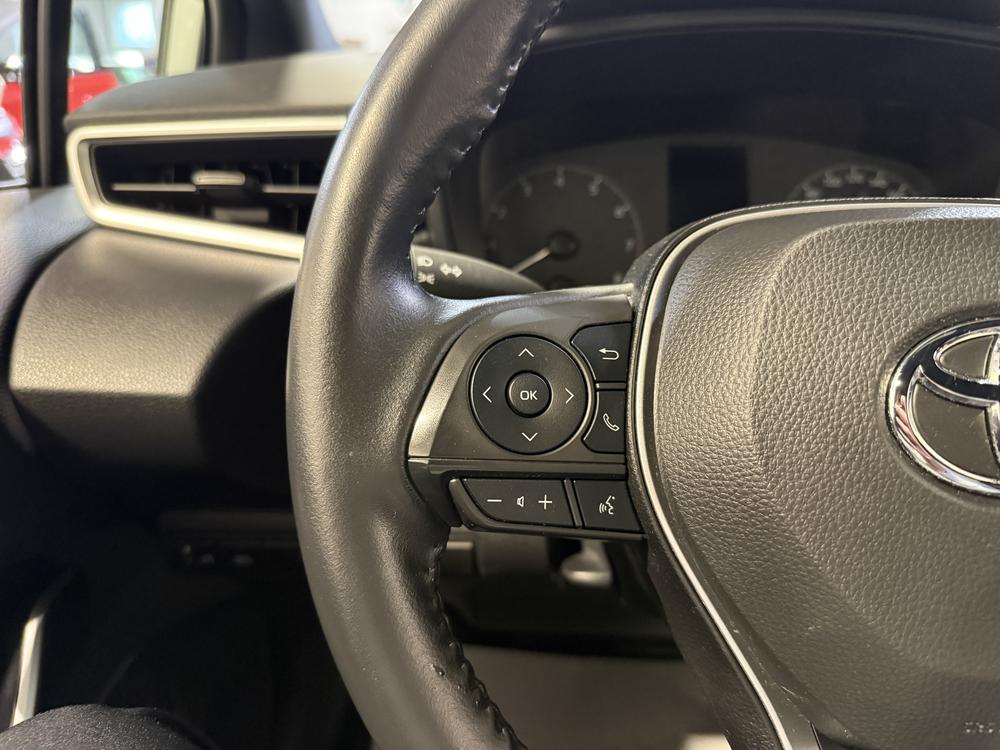 Toyota Corolla SE 2023 d&rsquo;occasion à vendre - 18