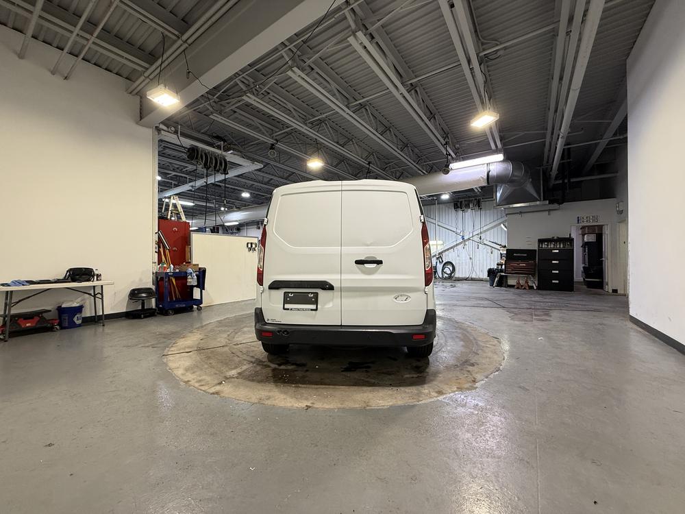 Ford Fourgon Transit Connect XLT Cargo van LWB 2018 d&rsquo;occasion à vendre - 4