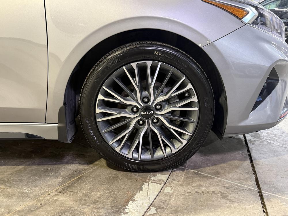 Kia Forte GT-LINE 2023 d&rsquo;occasion à vendre - 13