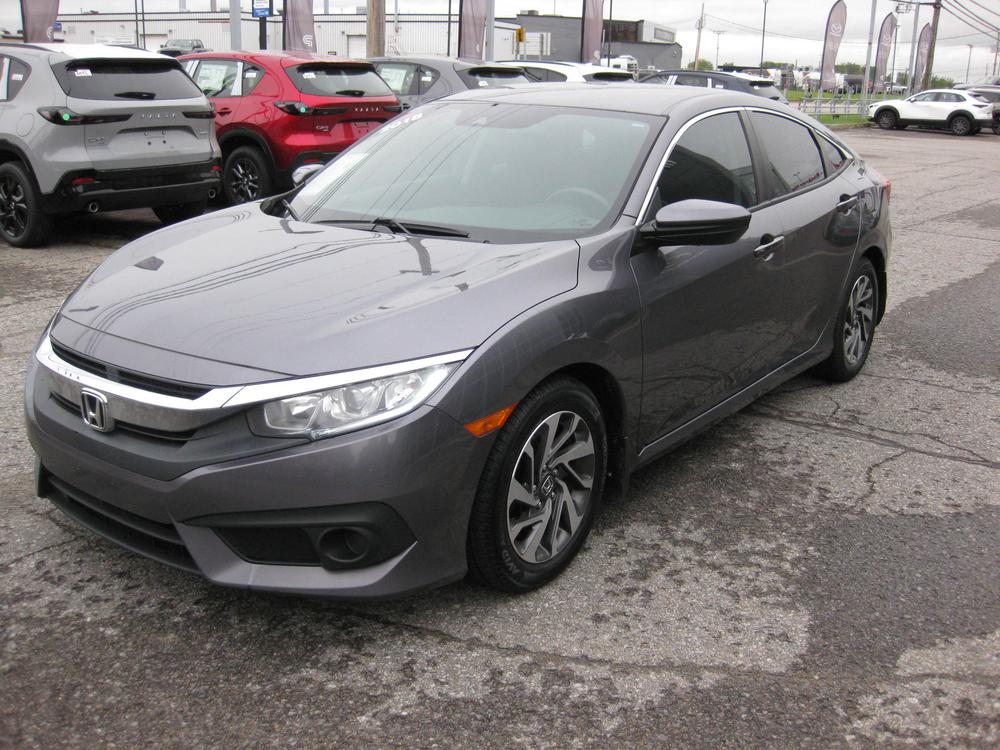 Honda Civic Berline SE 2018 d&rsquo;occasion à vendre - 2