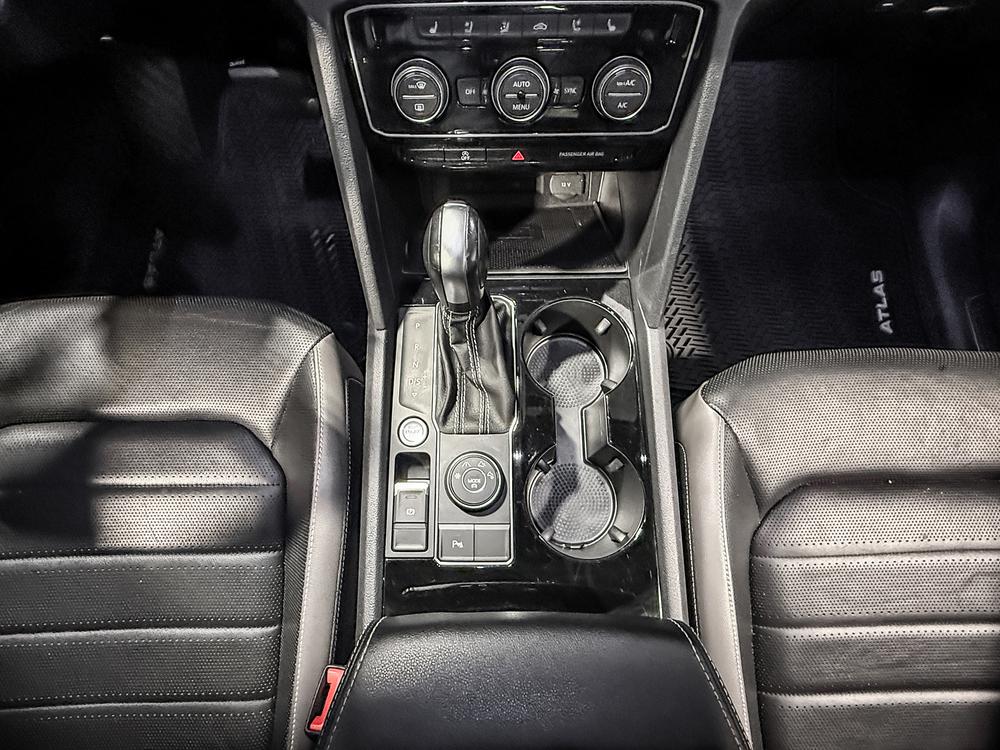 Volkswagen Atlas Cross Sport Sport 2021 d&rsquo;occasion à vendre - 29