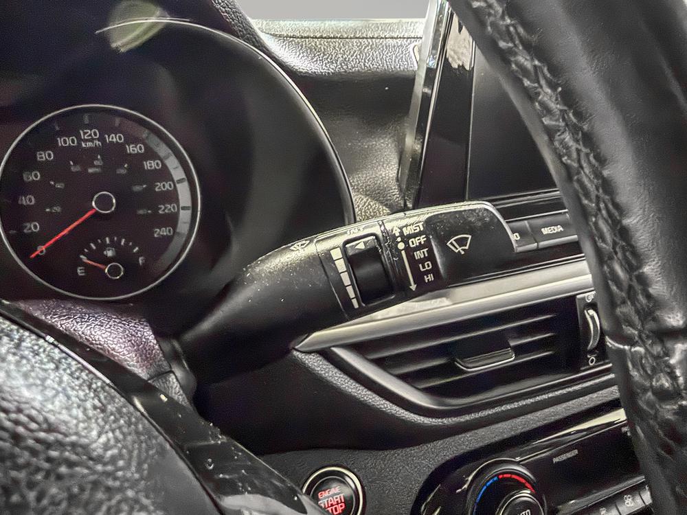 Kia Forte EX+ 2022 d&rsquo;occasion à vendre - 24